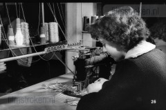 Het Werk in de Katoenindustrie en het Confectiebedrijf Het Werk in de Katoenindustrie en het Confectiebedrijf