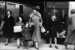 Het Werk in de Katoenindustrie en het Confectiebedrijf